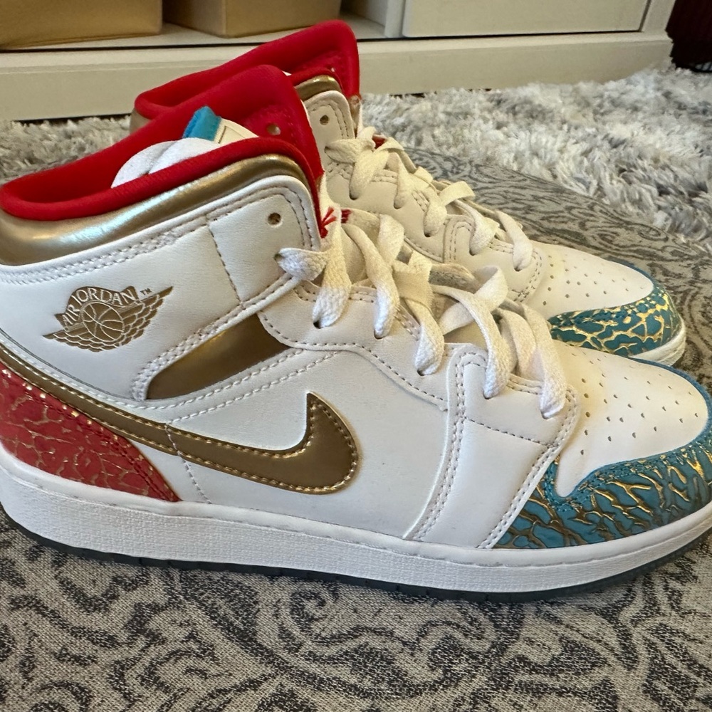 Jordan DPOY - Picture 2 of 5